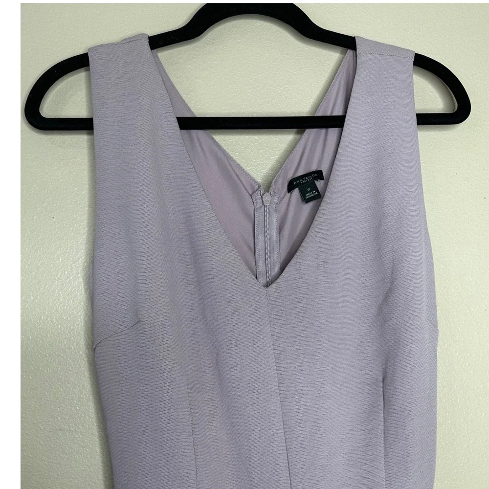 Ann Taylor Factory Lavender V-Neck Wide Leg Belted Jumpsuit Purple Size 10 boho